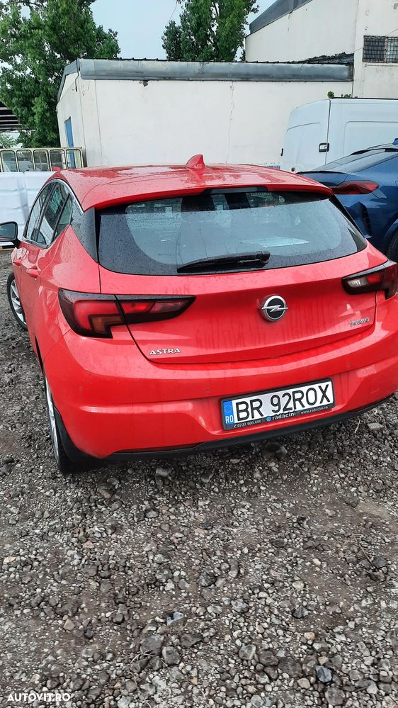 Opel Astra Turbo 1.4 ECOTEC Start/Stop Innovation - 3