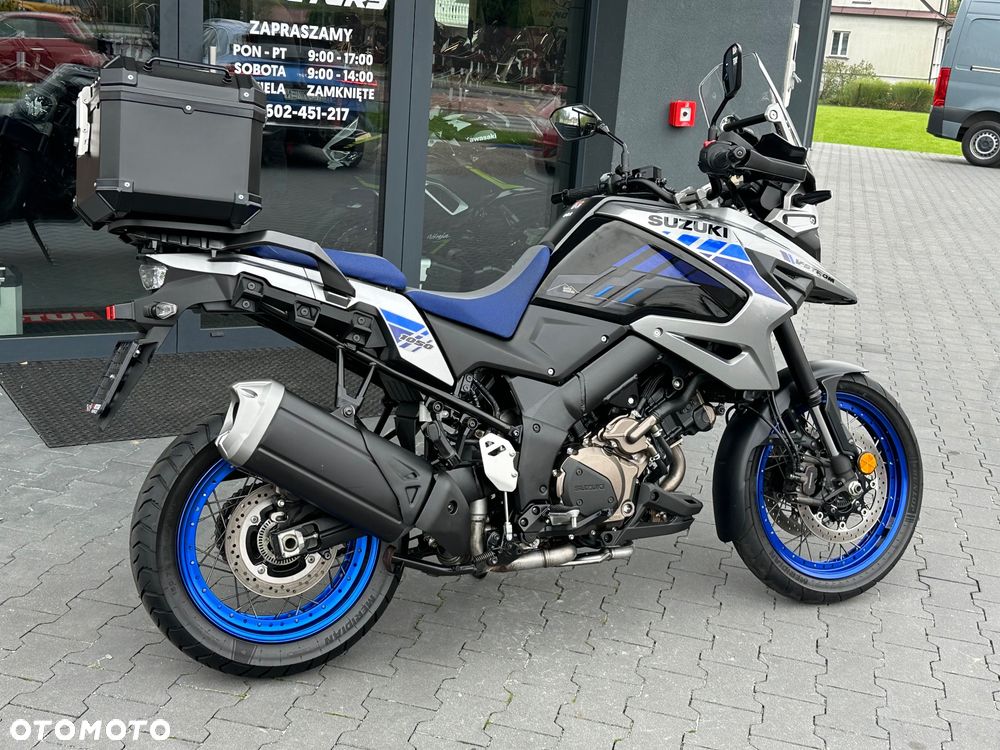 Suzuki V-STROM - 4