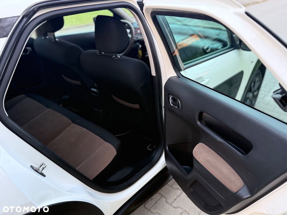 Citroën C4 Cactus - 13