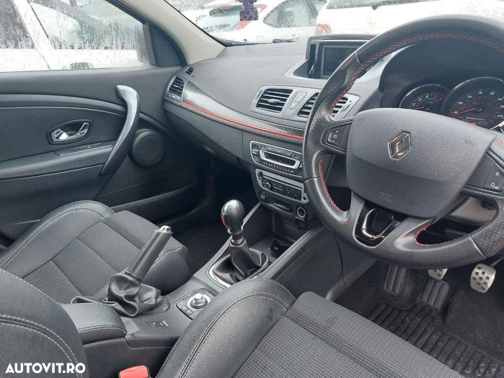 Aripa dreapta spate Renault Megane 3 2014 HATCHBACK GT LINE 1.6 dCI - 8