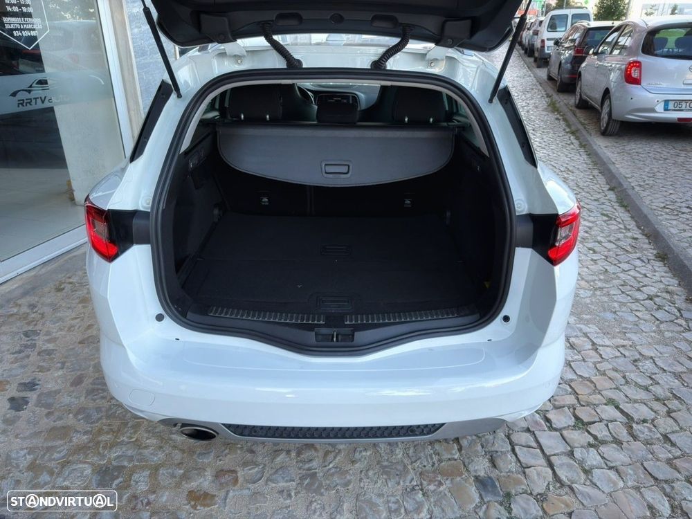 Renault Mégane Sport Tourer 1.5 dCi GT Line SS - 16