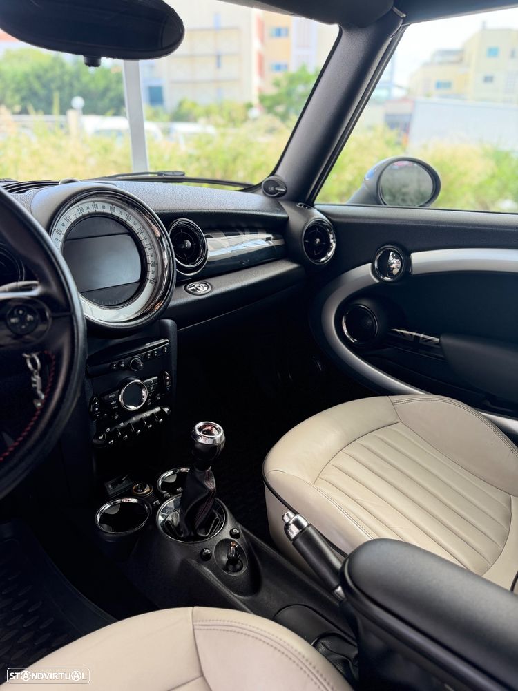 MINI Cabrio Cooper S - 12
