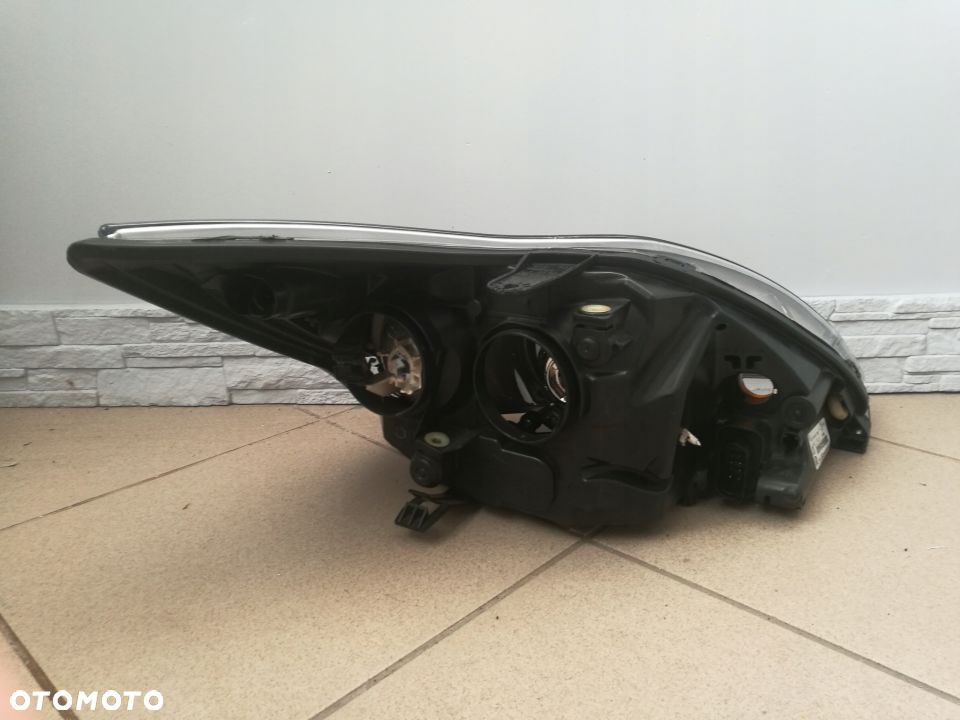 FORD FOCUS MK2 LIFT BIXENON LEWY EUROPA - 2