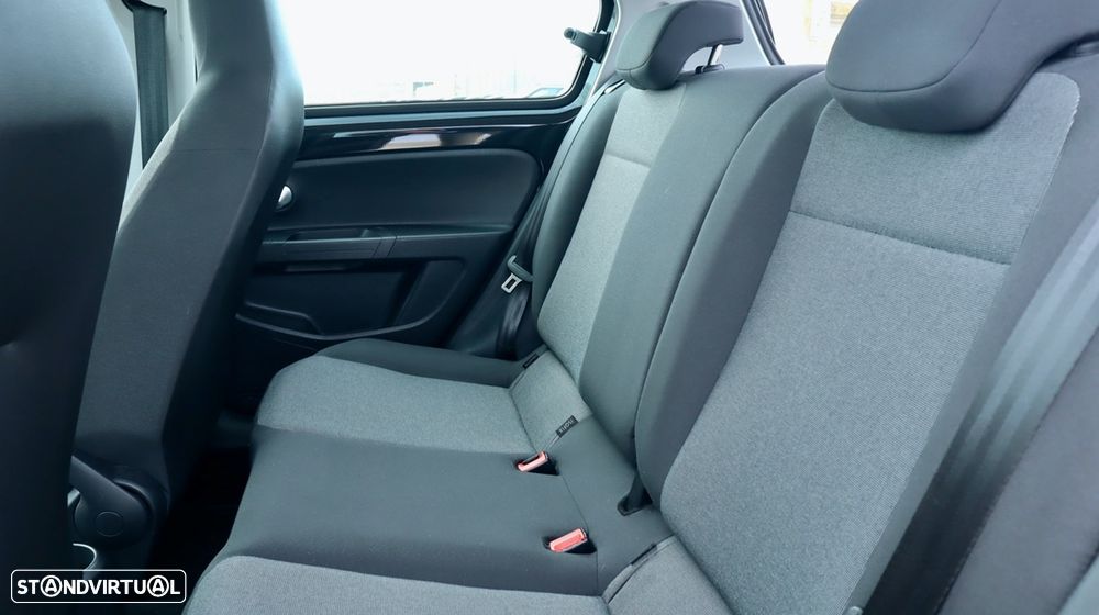 VW Up! 1.0 BMT Move Auto - 23