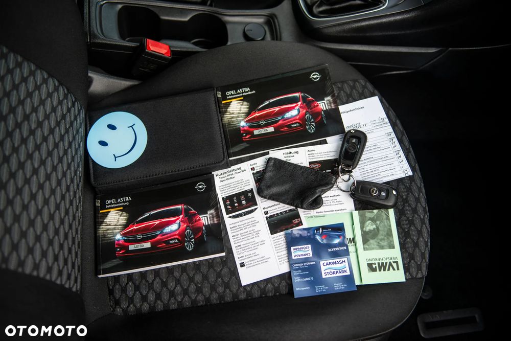 Opel Astra 1.4 Turbo Edition - 40
