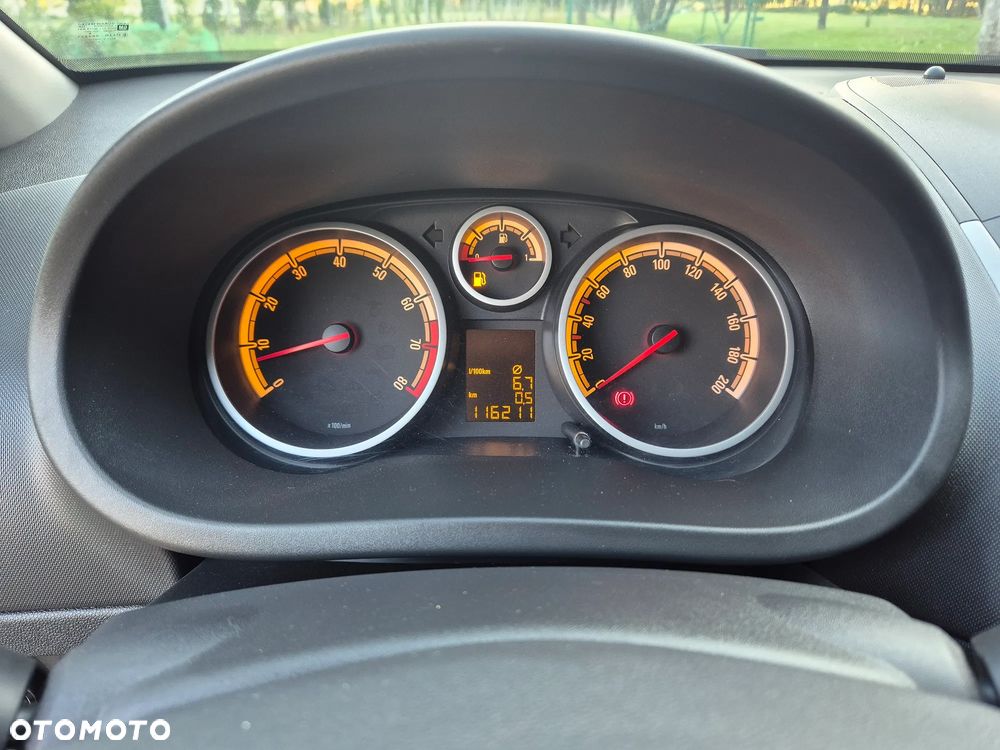 Opel Corsa 1.4 16V 150 Jahre - 20
