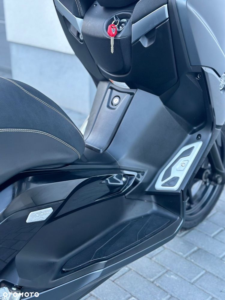 Yamaha X-max - 14