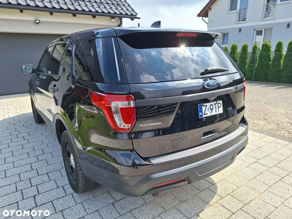 Ford Explorer - 4