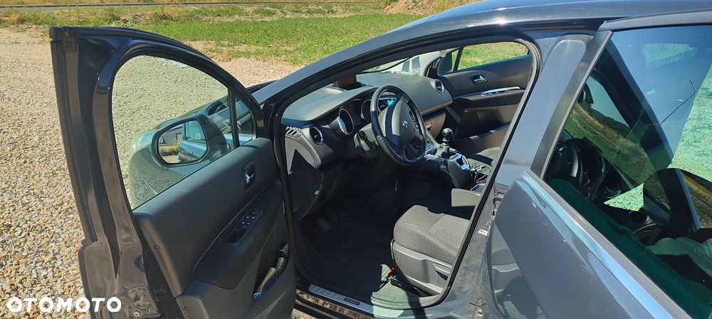 Peugeot 5008 1.6 HDi Premium - 10