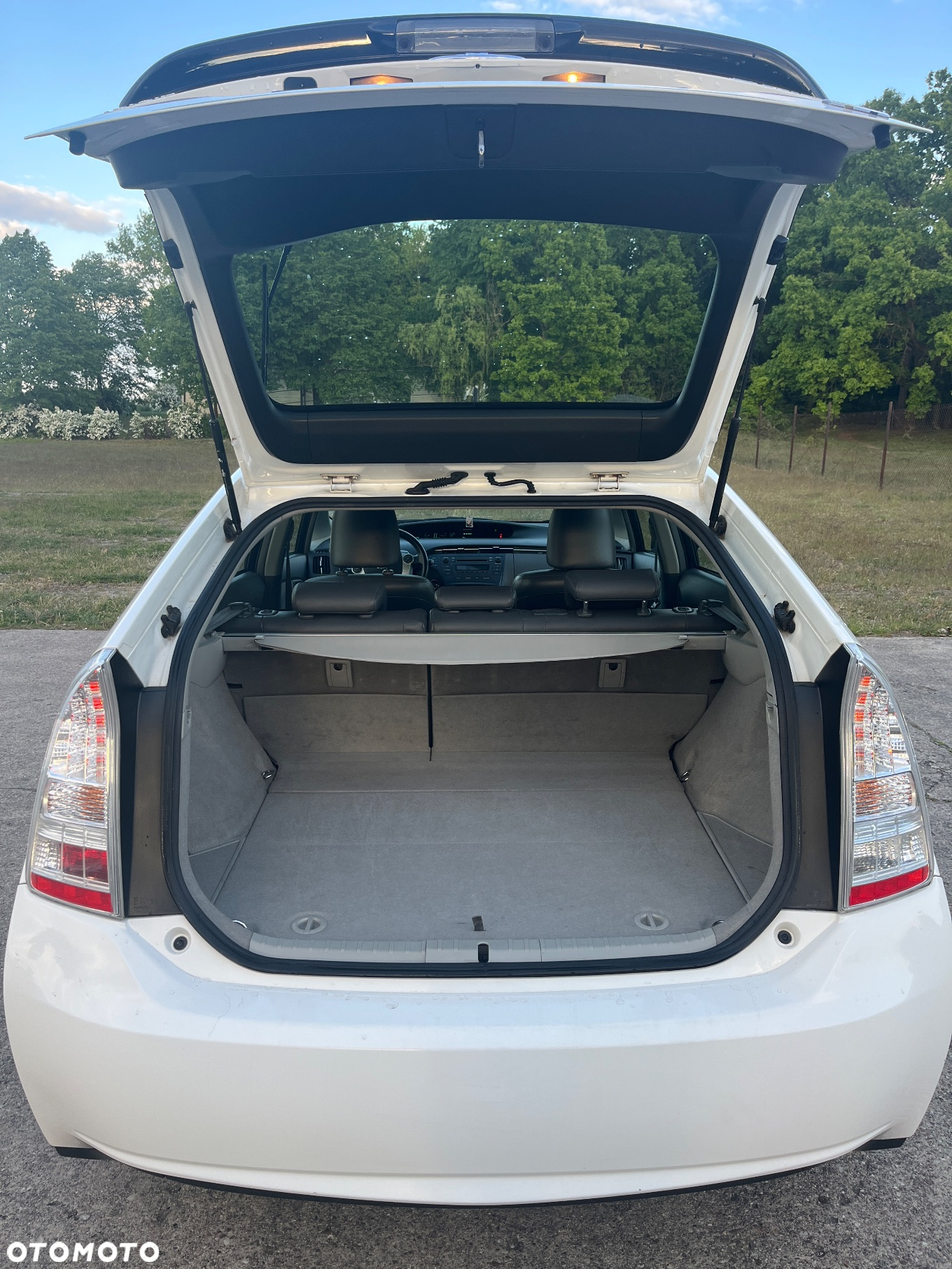 Toyota Prius 1.8 HSD Premium - 5