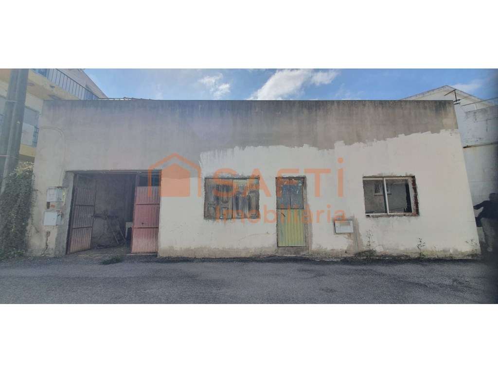 Excelente Oportunidade de Investimento - Centro de Vimeiro - Grande imagem: 3/7