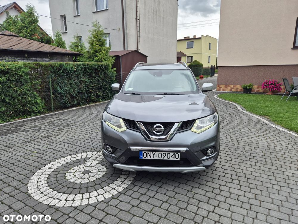 Nissan X-Trail 1.6 DCi Xtronic Tekna - 1