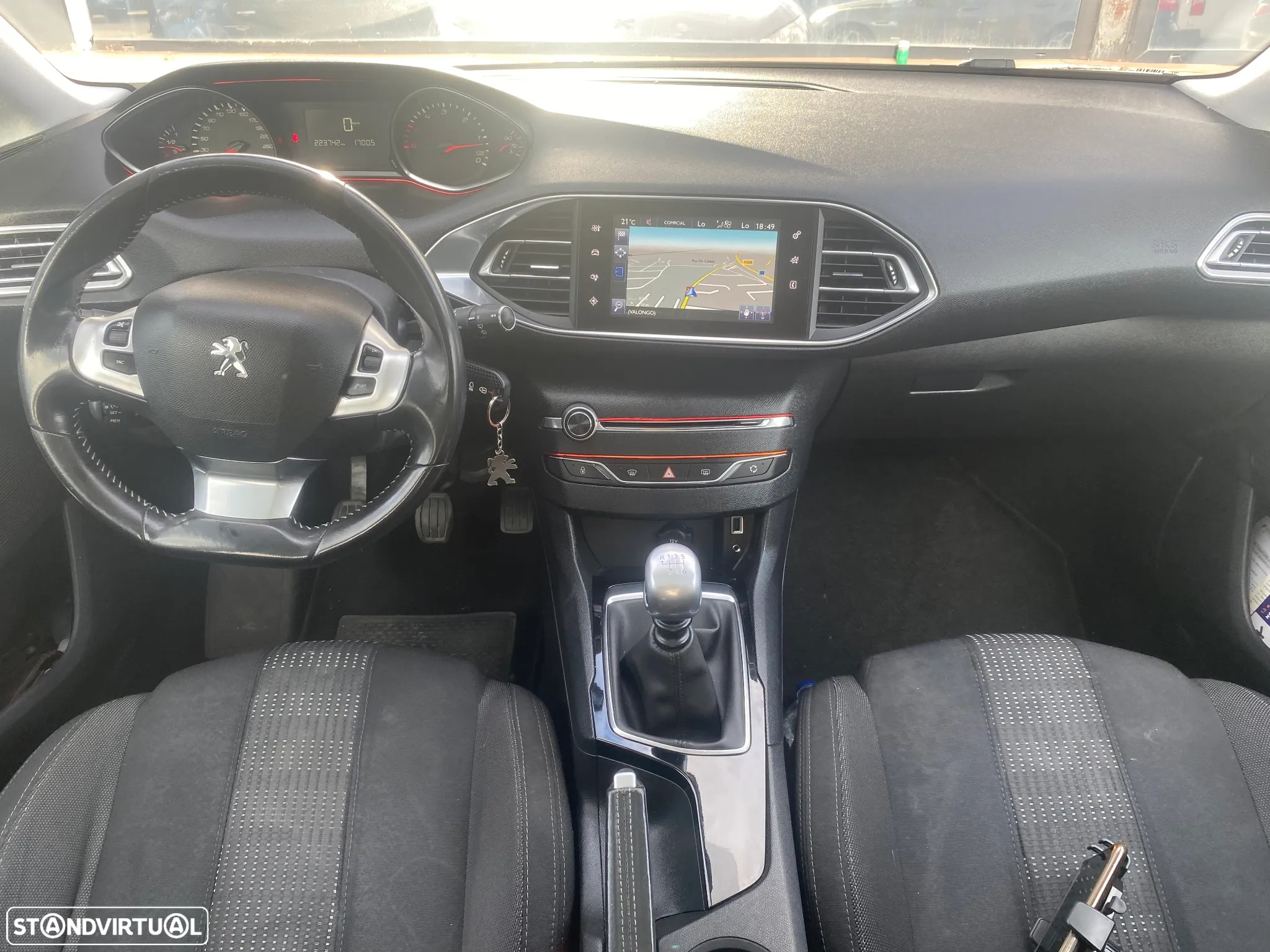 Peugeot 308 SW 1.6 BlueHDi Allure - 12
