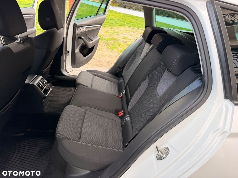 Skoda Octavia 1.5 TSI ACT Ambition - 25