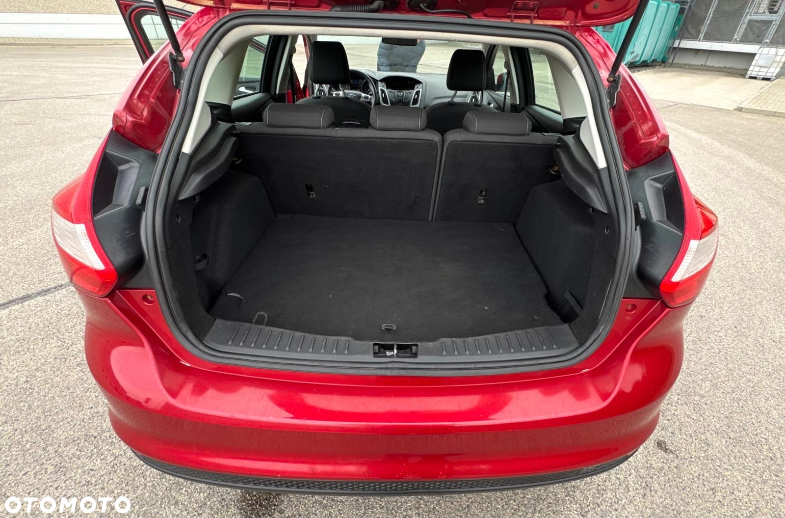 Ford Focus 1.0 EcoBoost Hybrid ACTIVE - 17
