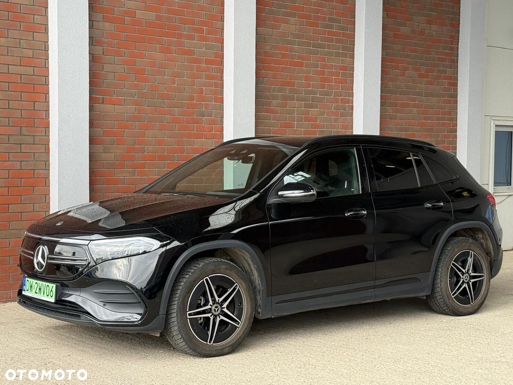 Mercedes-Benz EQA 350 66.5kWh 4-Matic AMG Line - 1