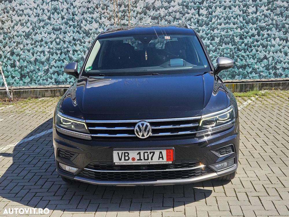 Volkswagen Tiguan - 11