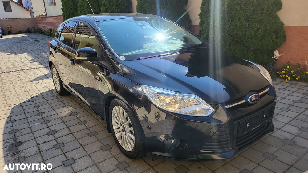 Ford Focus 1.0 EcoBoost Start-Stopp-System TREND - 32
