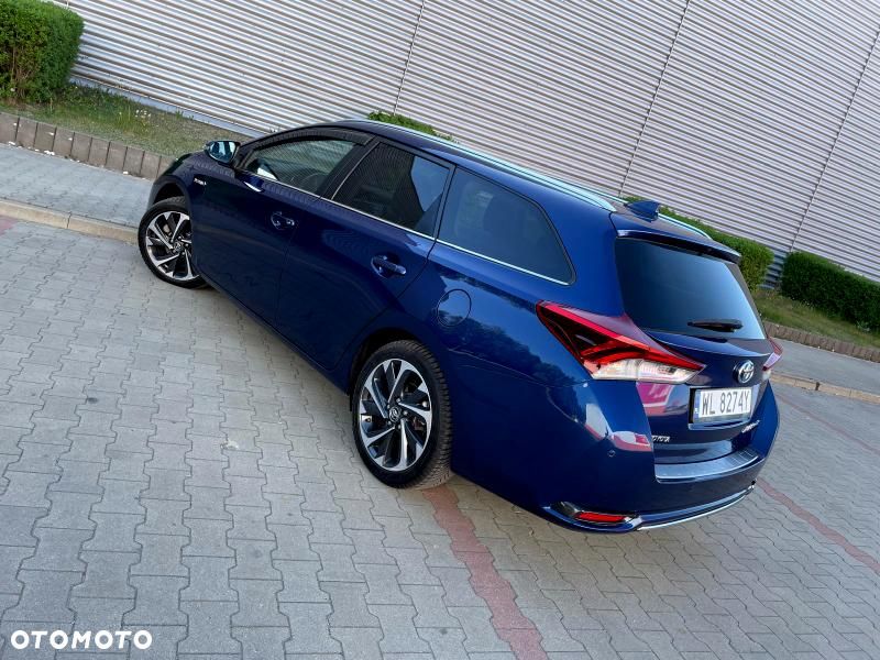 Toyota Auris 1.8 HSD Luna - 19