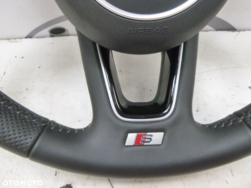 AUDI A4 Q2 81A 2019 KIEROWNICA S-LINE SKÓRA ŁOPATKI 8W0419689 - 7