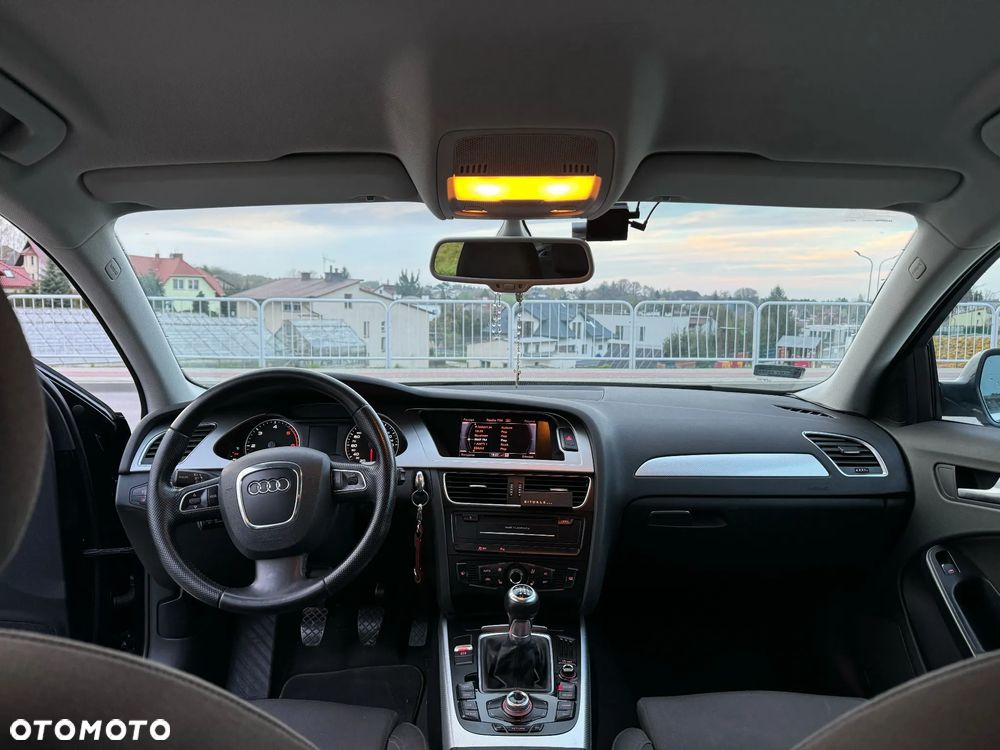 Audi A4 Avant 2.0 TDI DPF Ambition - 20