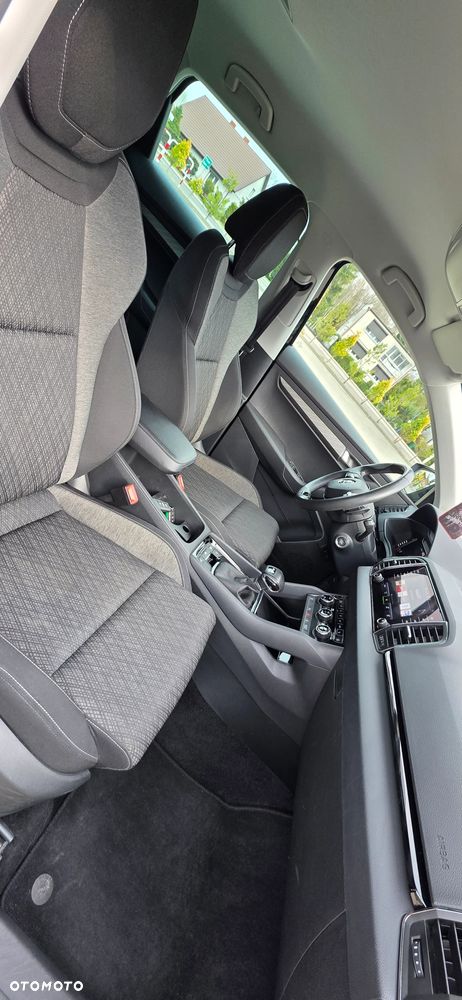 Skoda Karoq 1.5 TSI ACT Selection DSG - 28