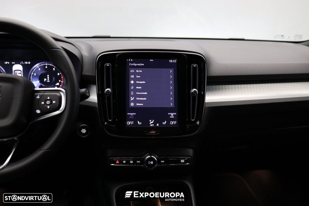 Volvo XC 40 1.5 T2 Plus Dark Auto - 14