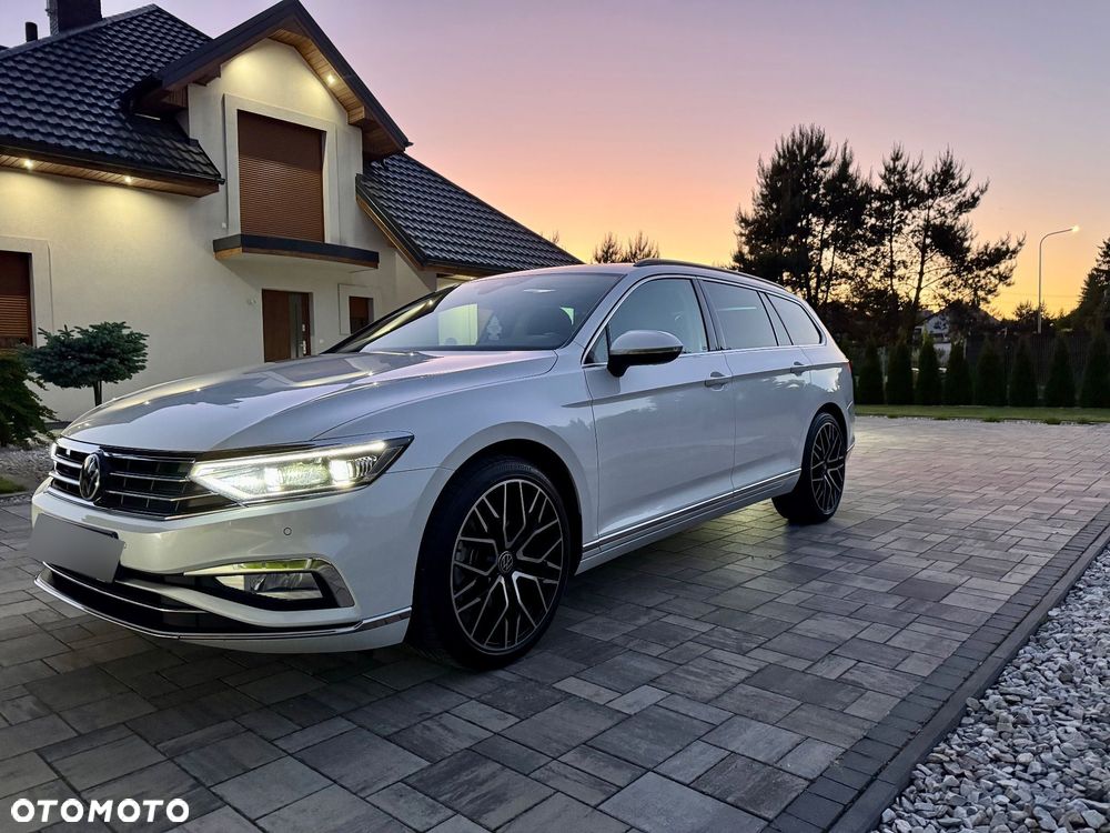 Volkswagen Passat 2.0 TDI EVO Elegance DSG - 21