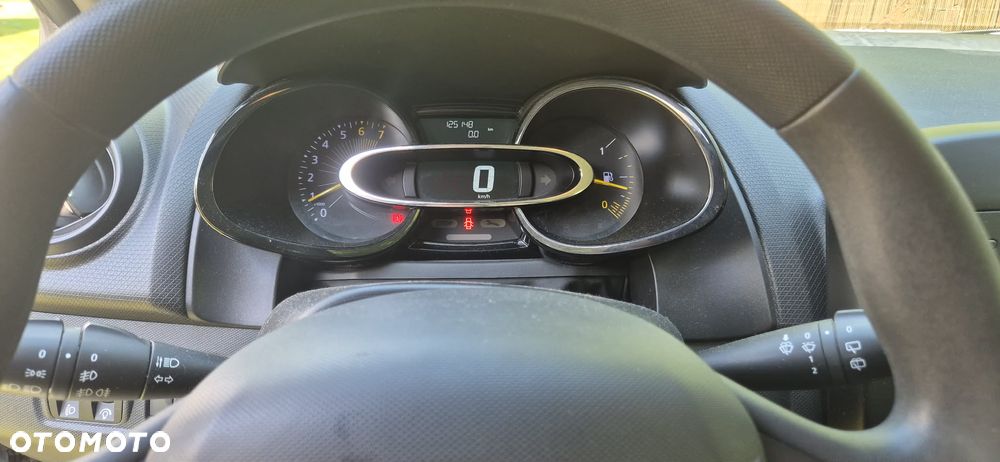 Renault Clio 1.2 16V Life - 6