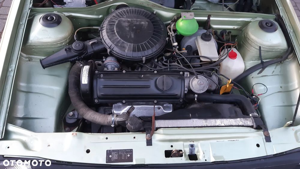 Volkswagen Polo - 14