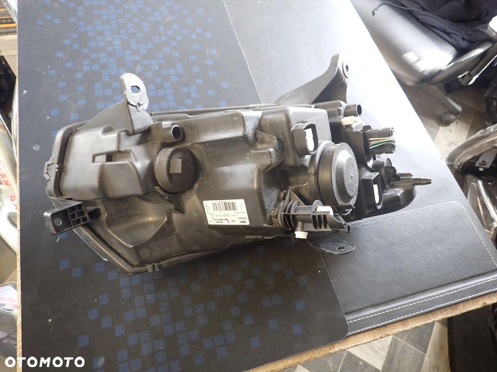 DACIA SANDERO II LAMPA PRZEDNIA PRZÓD LEWA NR 260605312R - 4