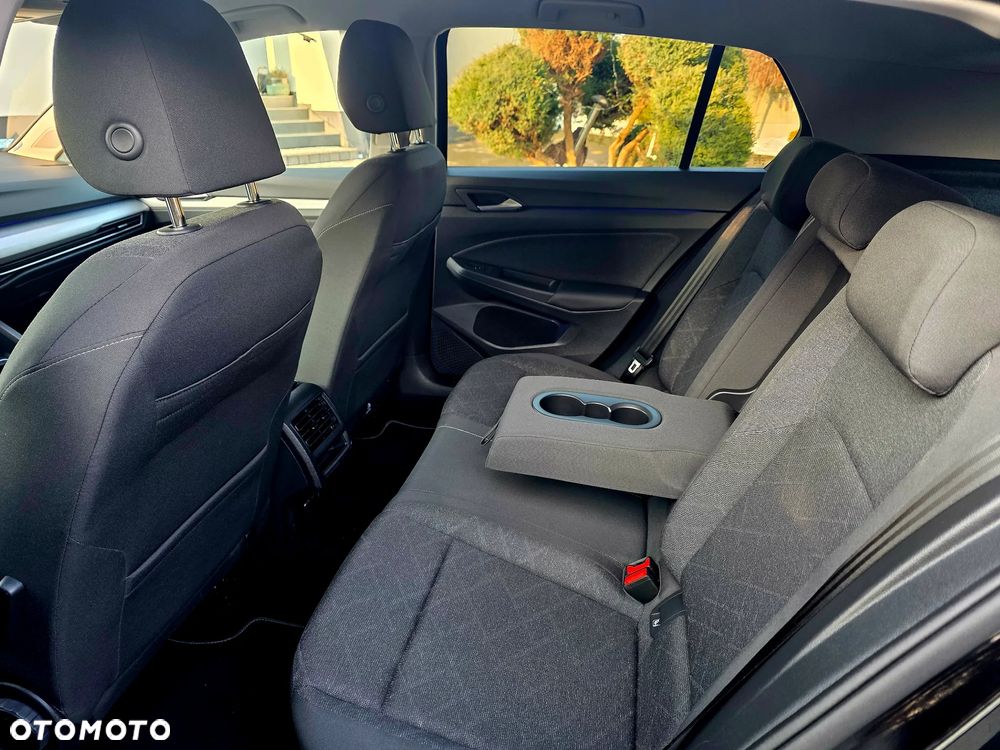 Volkswagen Golf 1.5 eTSI OPF DSG Life - 38