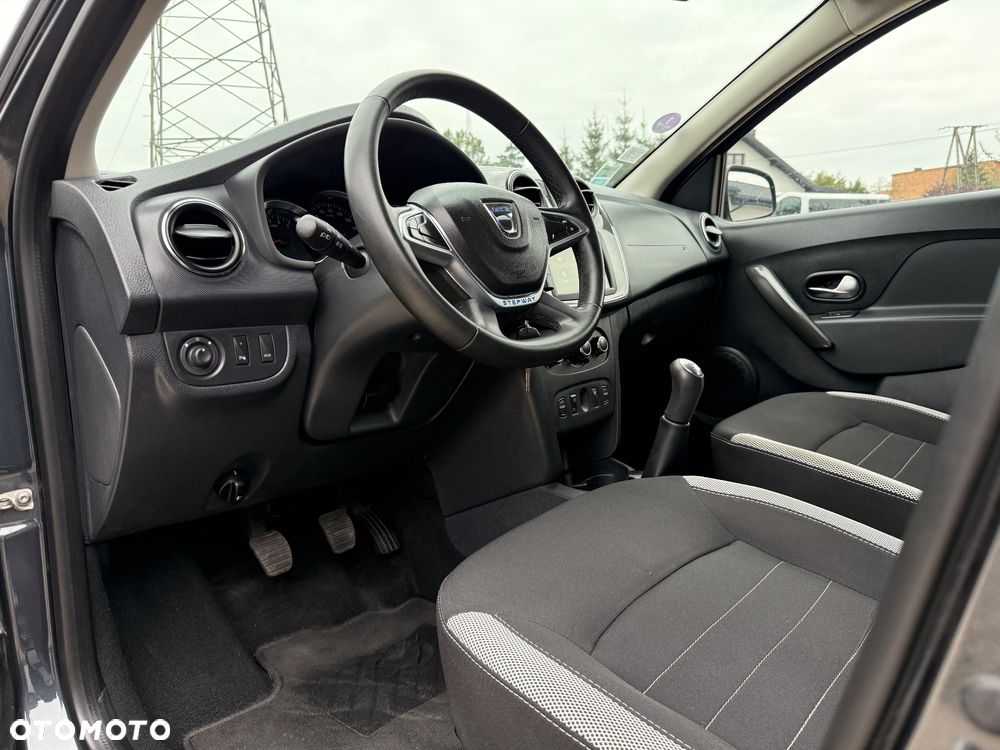 Dacia Sandero Stepway 0.9 TCe Laureate S&S - 29