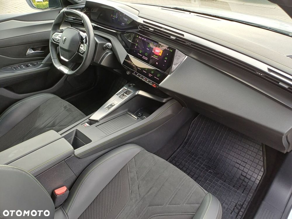 Peugeot 308 1.2 PureTech GPF GT S&S EAT8 - 14