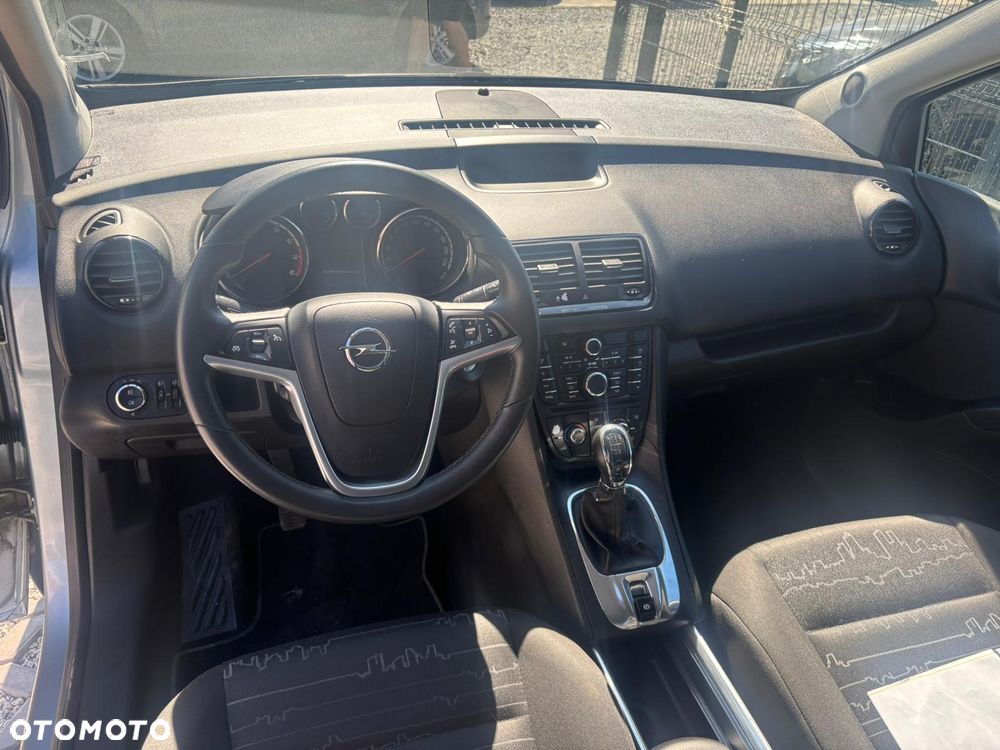 Opel Meriva - 8