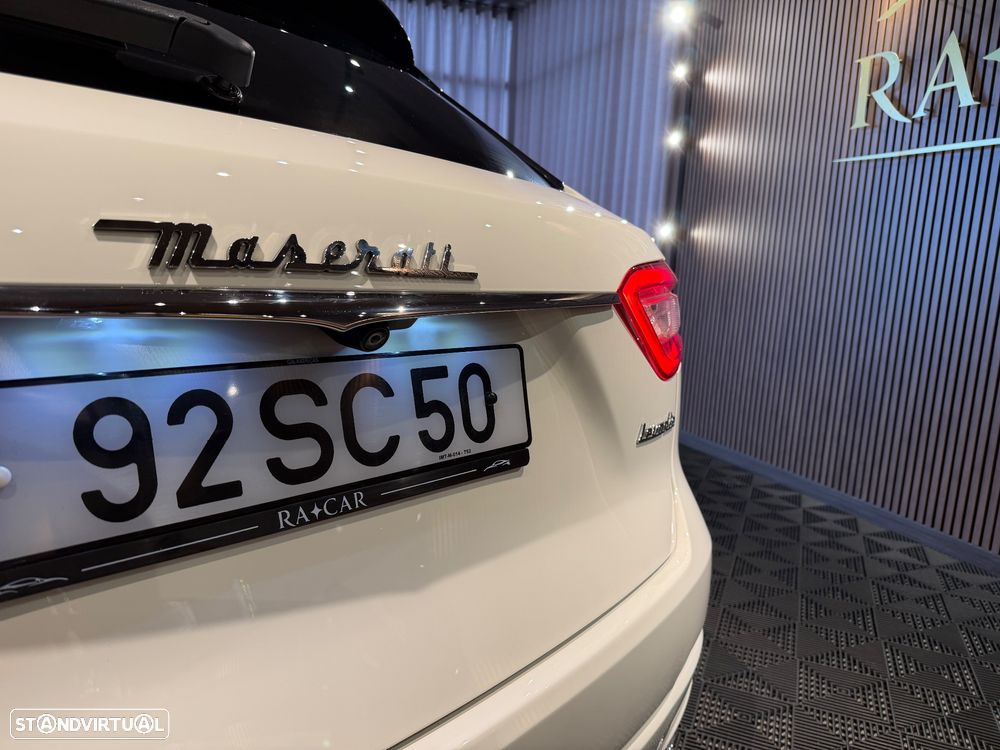 Maserati Levante 3.0 V6 Gransport - 16