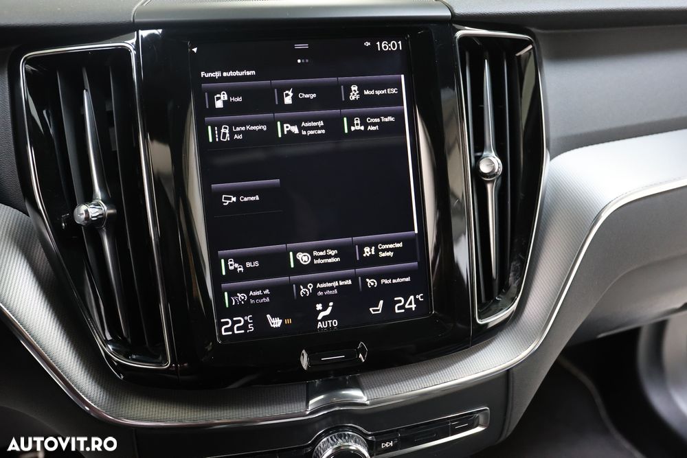 Volvo XC 60 Recharge T8 Twin Engine eAWD Inscription - 22