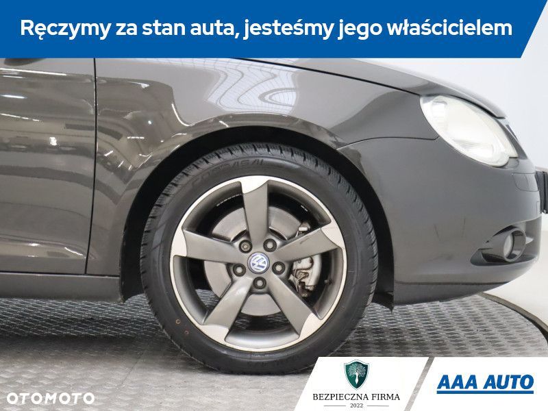 Volkswagen Eos - 17
