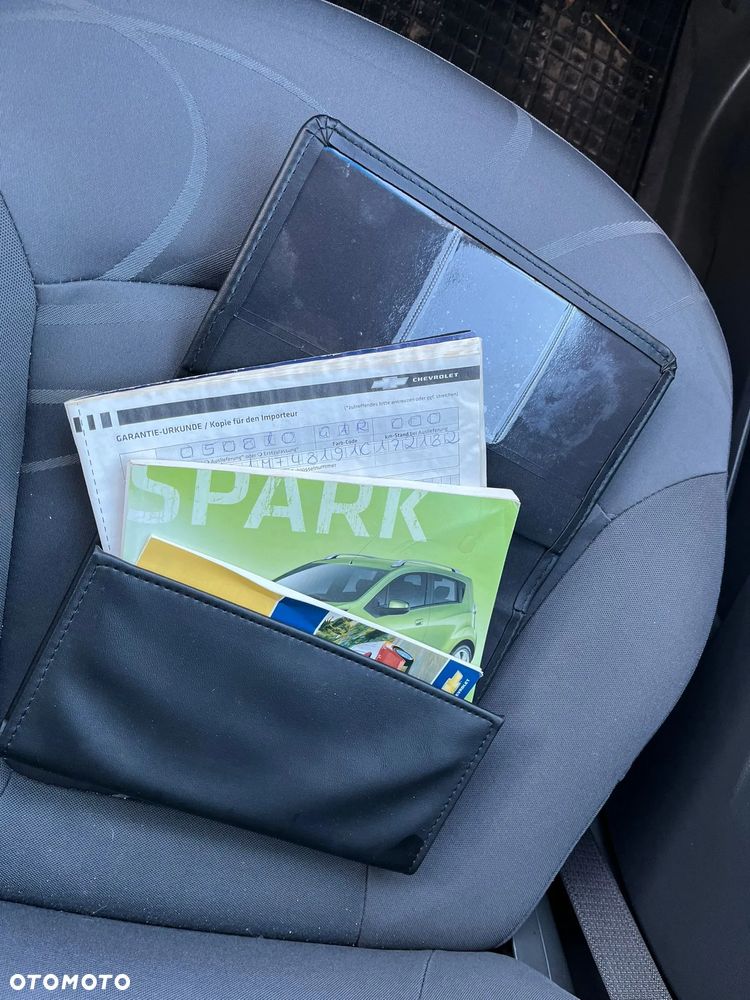Chevrolet Spark 1.0 LT - 10
