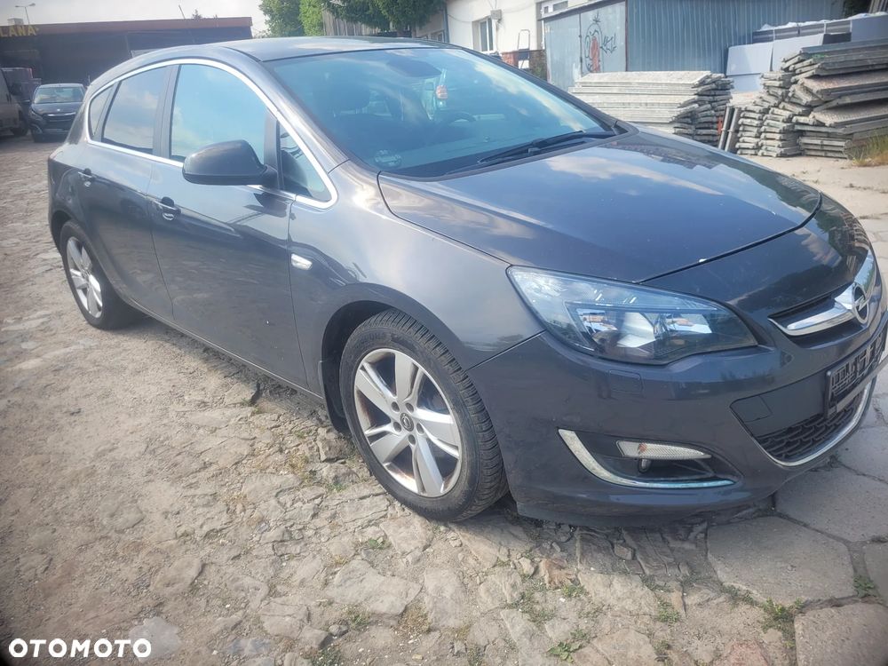 Opel Astra 1.7 CDTI DPF ecoFLEX Start/Stop Exklusiv - 9