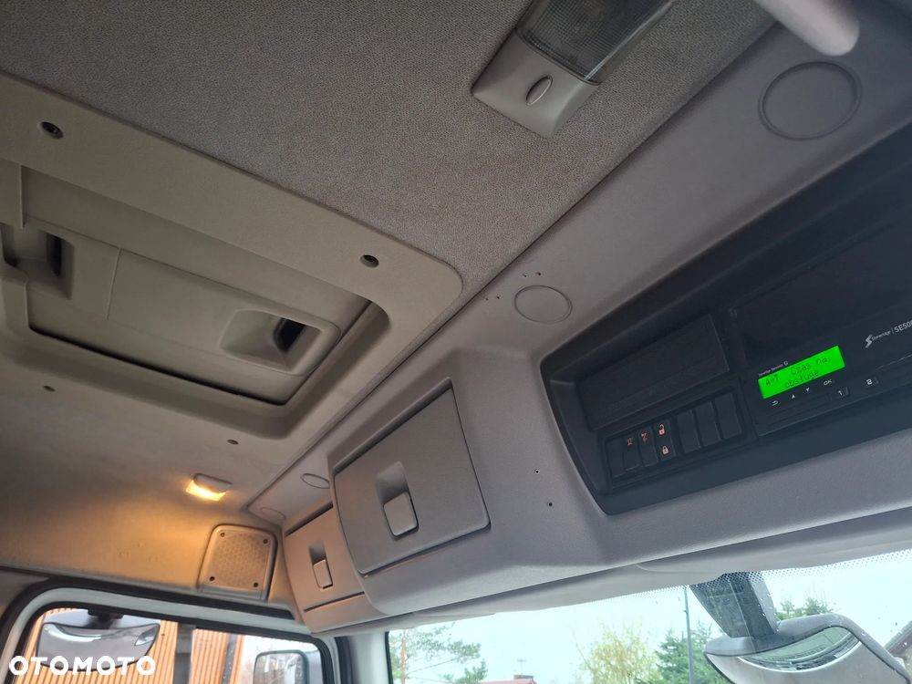 Renault Midlum 220 Zamiatarka Johnston 2 Silniki Szczotki L/R Obie Strony 2010r Przebieg 116 tyś km - 15