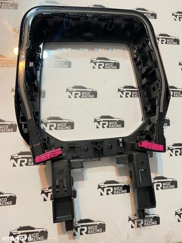 LISTWA OZDOBNA DEKOR TUNELU BLACK PIANO AMBIENT LED 6916378 BMW G70 - 3