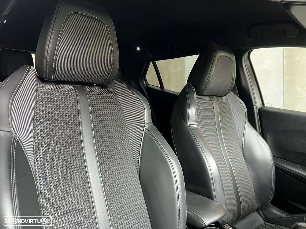 Peugeot 2008 - 15