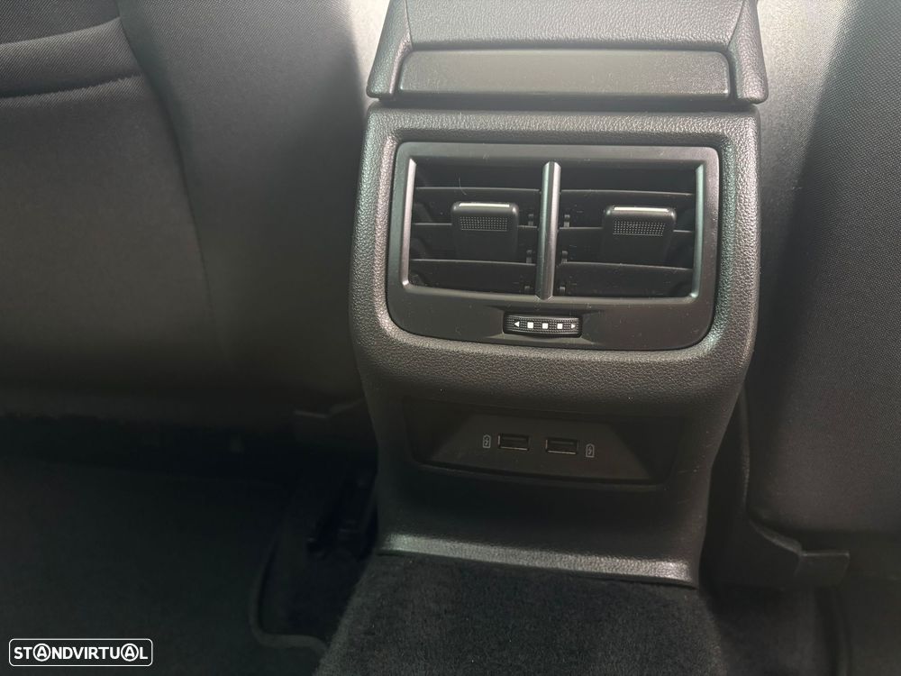 SEAT Leon X-Perience 1.6 TDi S/S - 17