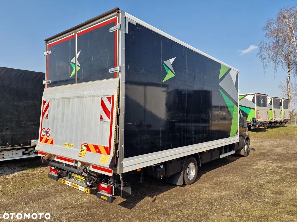 Iveco 70C18, WINDA ,14 EP, SALON PL ,Kontener, Bezwypadkowy ,7,2 T , 3.0 , Spanie z tyłu x2 - 5