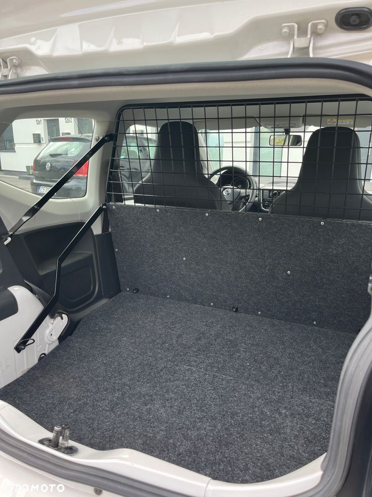Volkswagen up! 1.0 move - 9