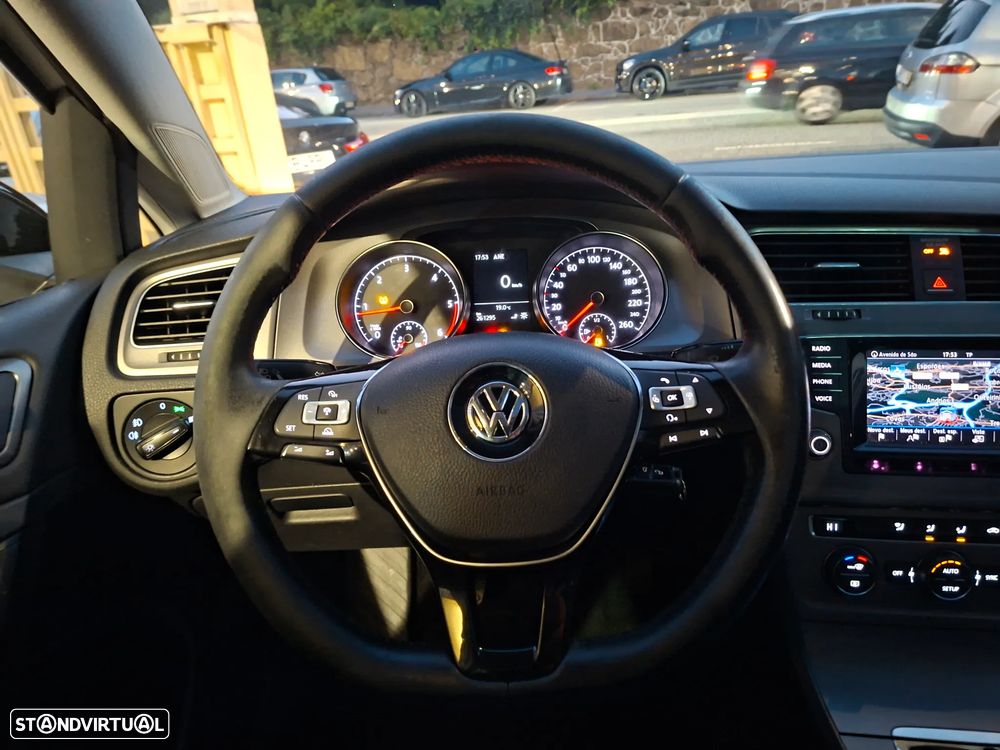 VW Golf 1.6 TDI BlueMotion Comfortline - 29