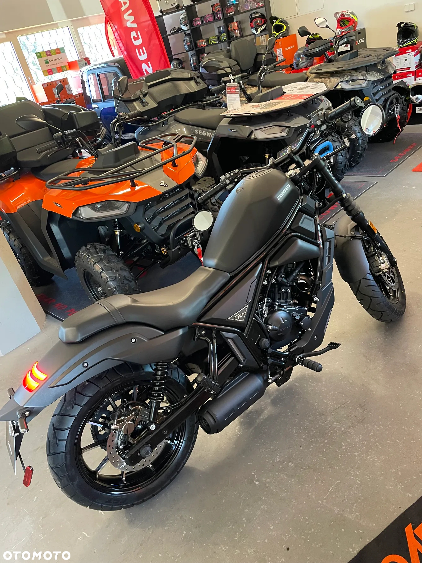 Zontes 125C - 7