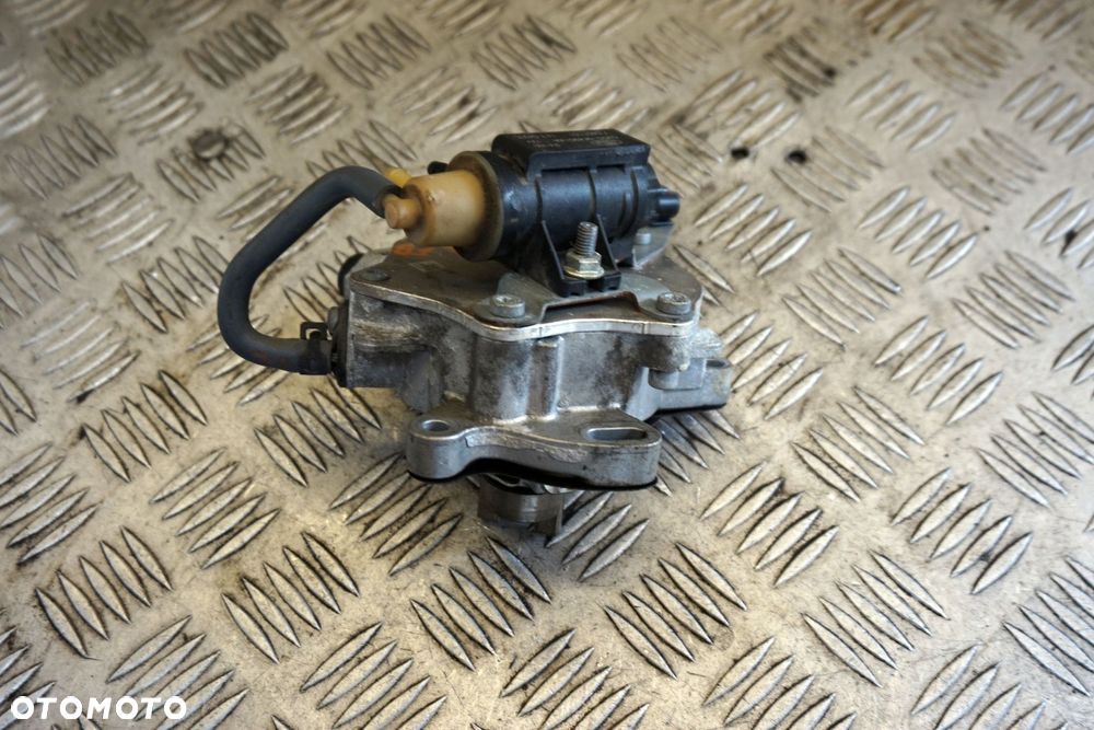 POMPA VACUM FOCUS III MK3 1.0 12V CM5G-2A451-GB FORD 2010-2014 - 2
