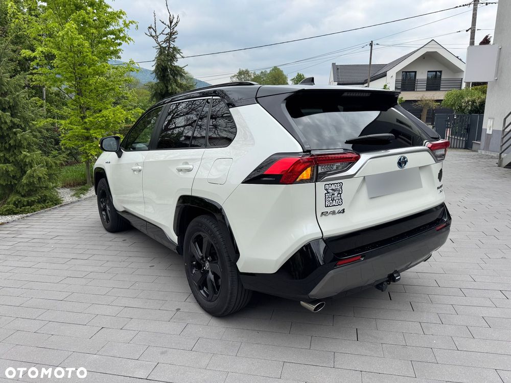 Toyota RAV4 - 6